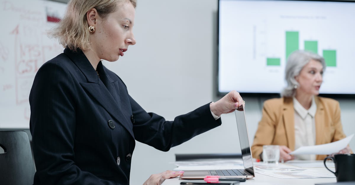 技术支持辅助的价格体系：从价格看市场竞争的激烈程度