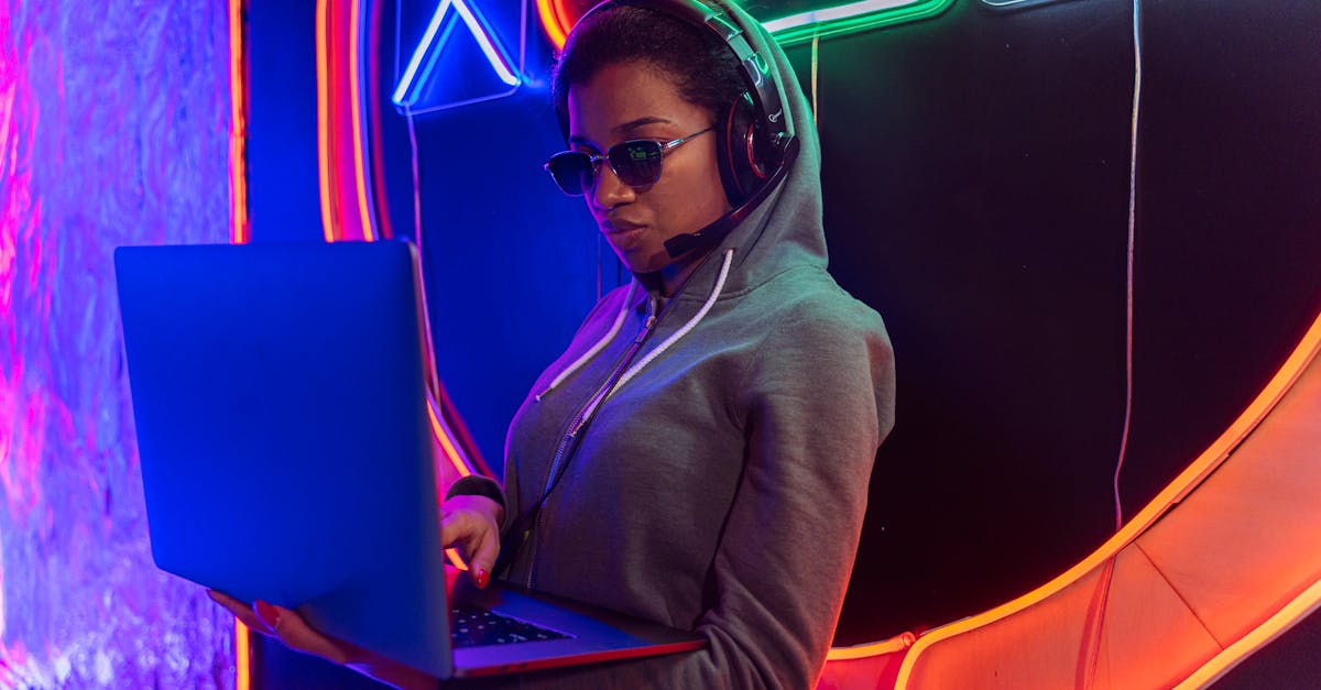 民生通讯实名账号：深圳代理注册开曼公司注册